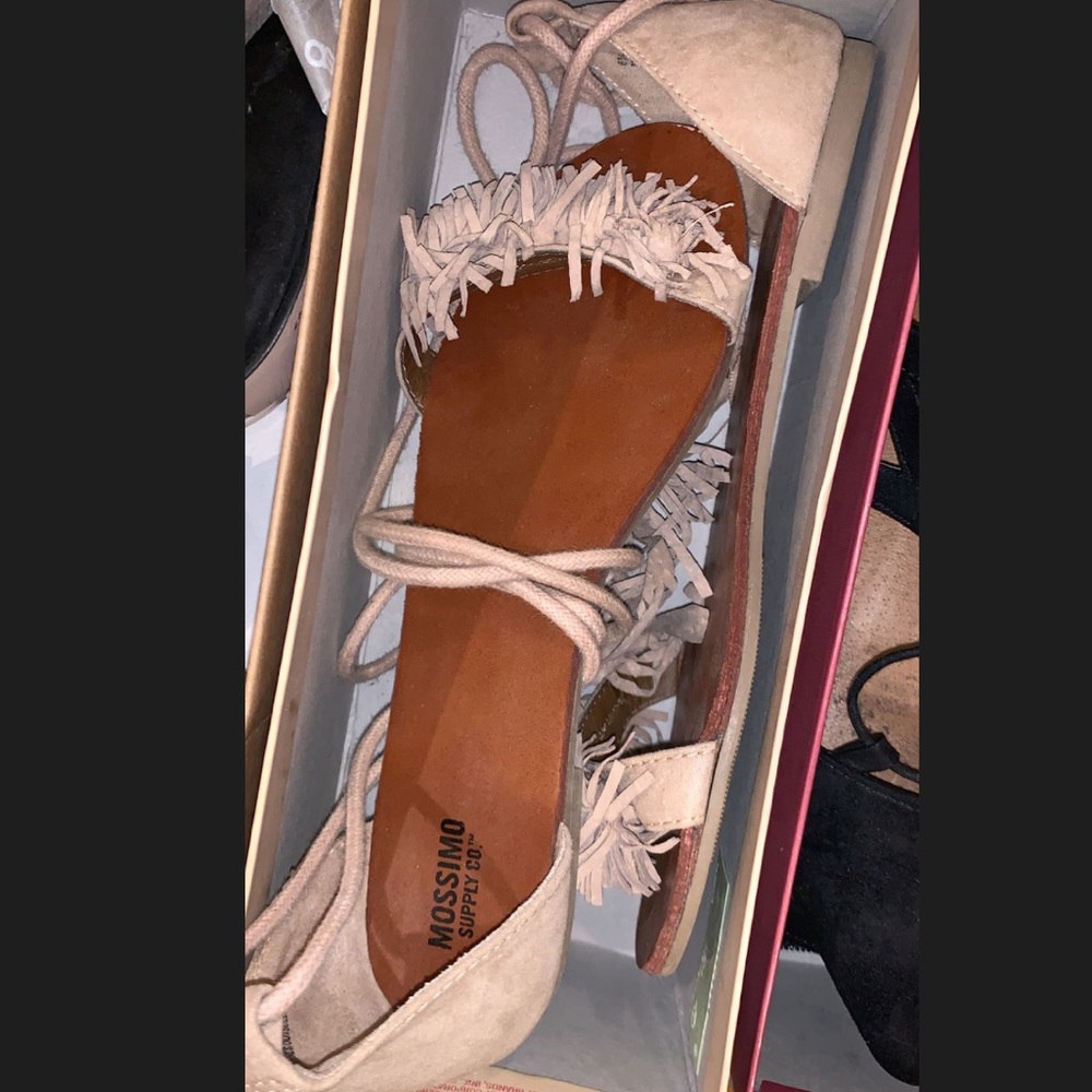 Nude fridge tie sandals
